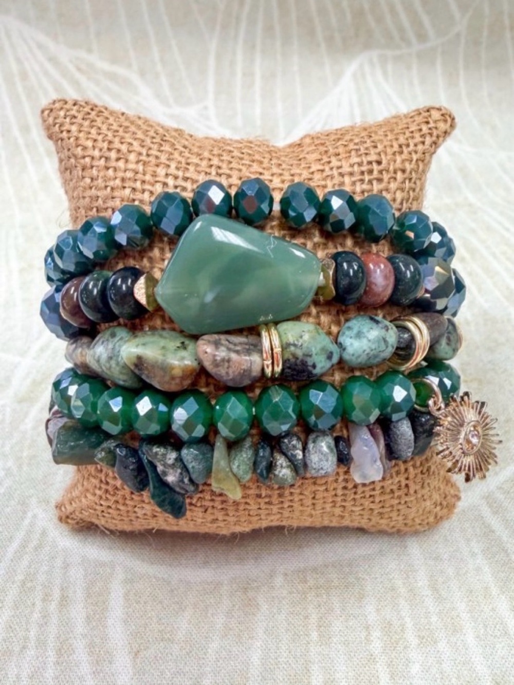 NWT Dylan Jewelry Bracelet Set Firenza Fern Beaded Stretch Layered Boho
